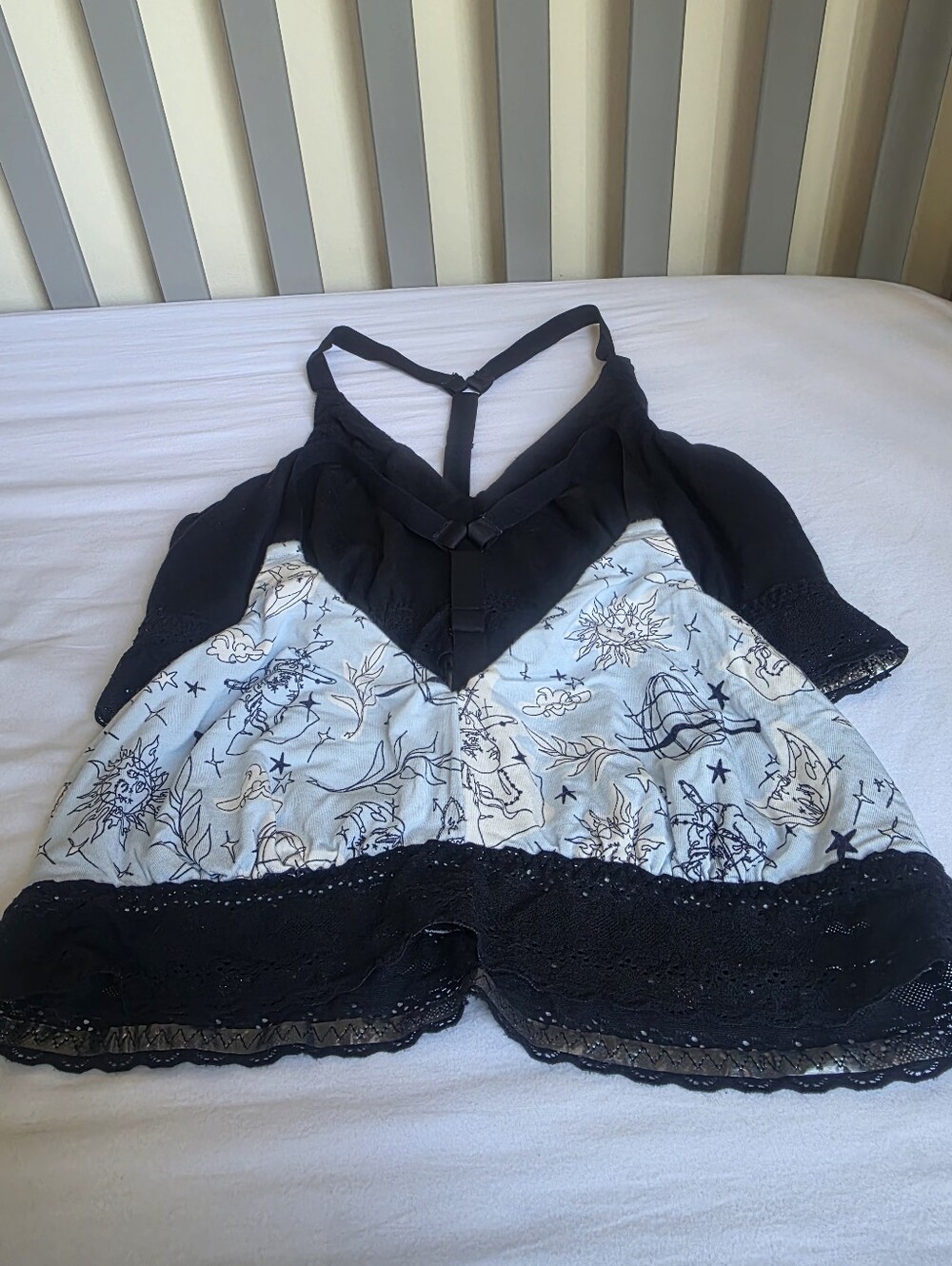 MeUndies Black & Light Blue Floral Lace-Trim Women’s T Strap Bralette